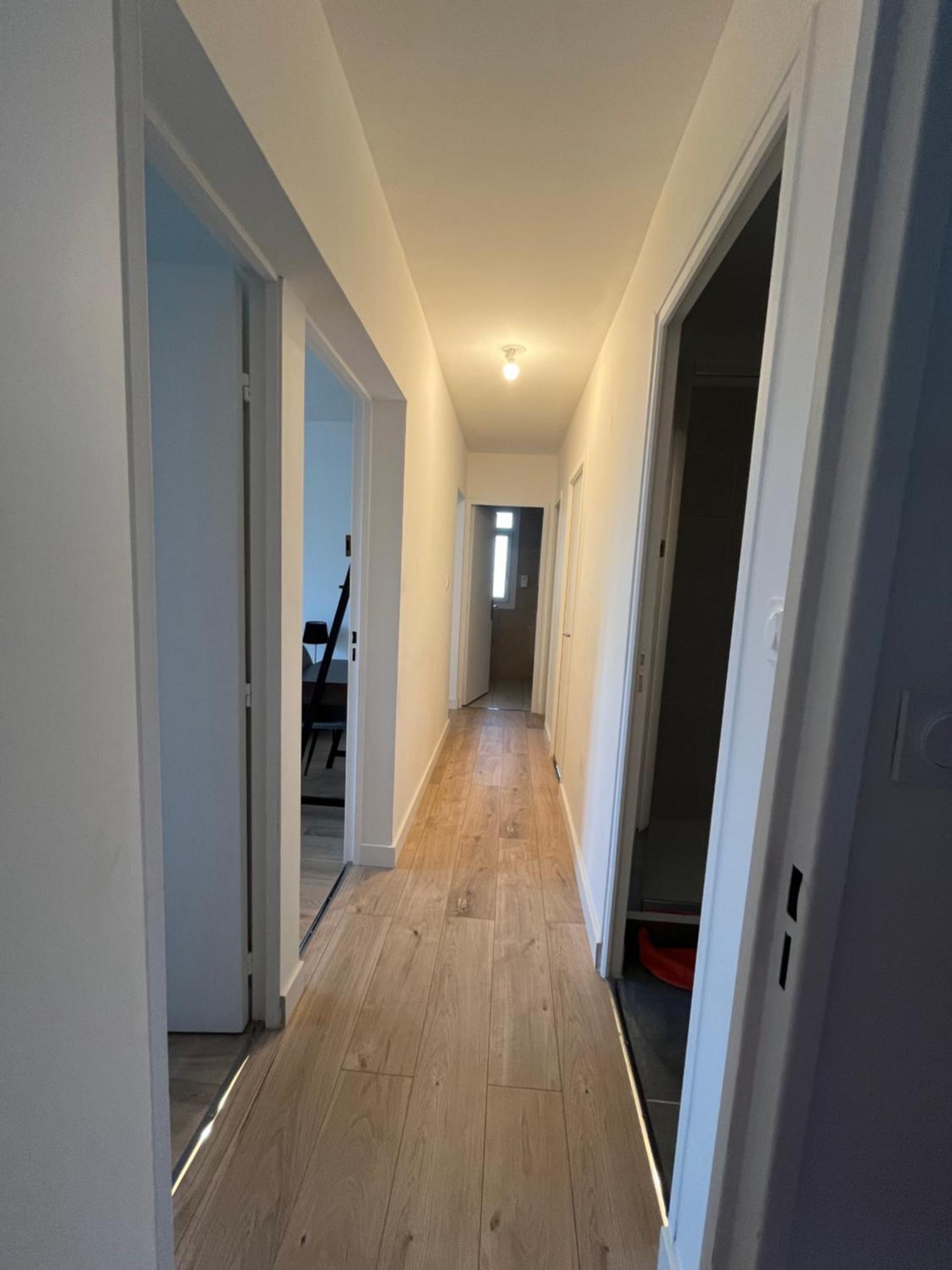 Skyview Appartement 4 Chambres Валанс Екстериор снимка