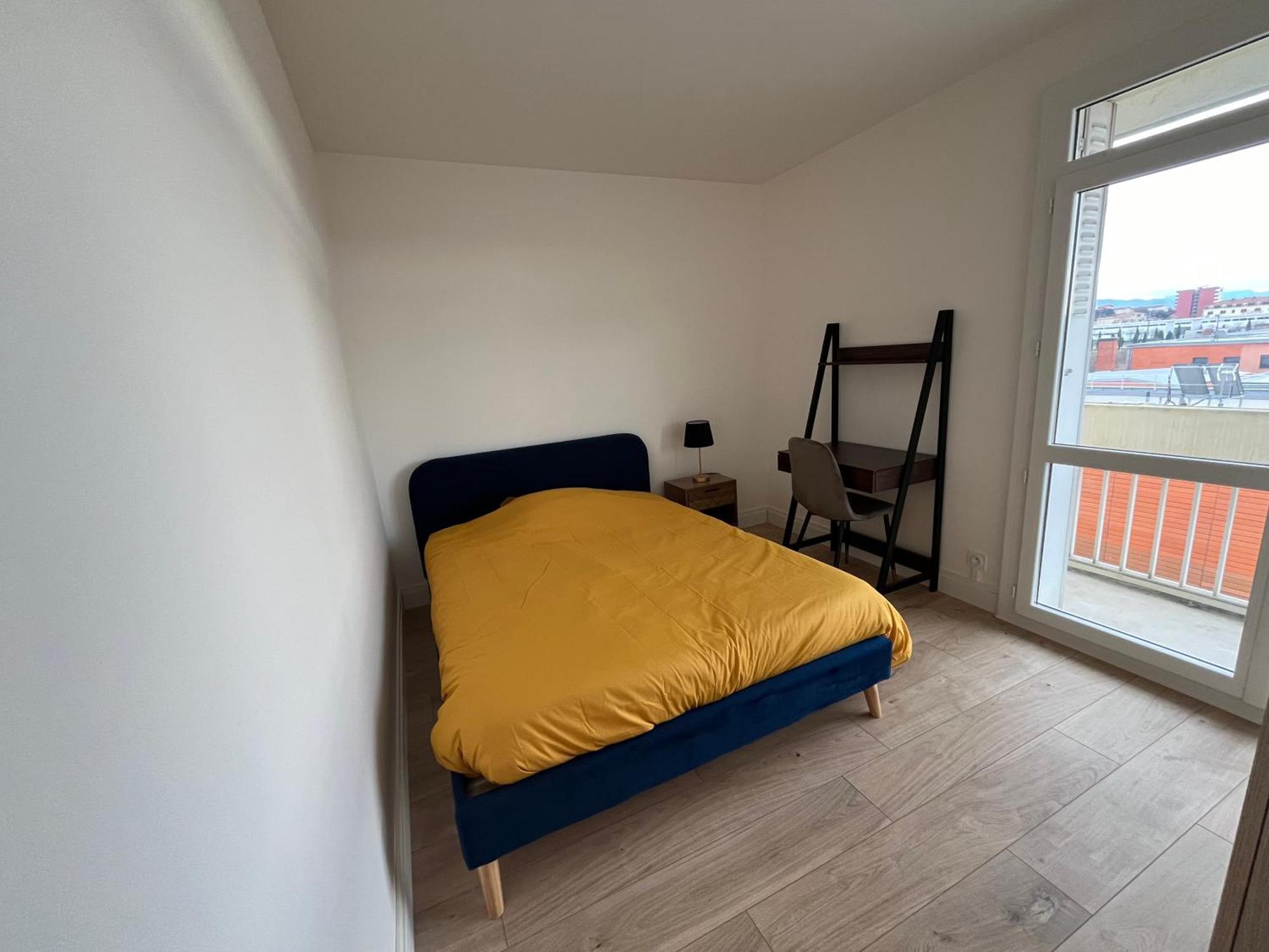 Skyview Appartement 4 Chambres Валанс Екстериор снимка