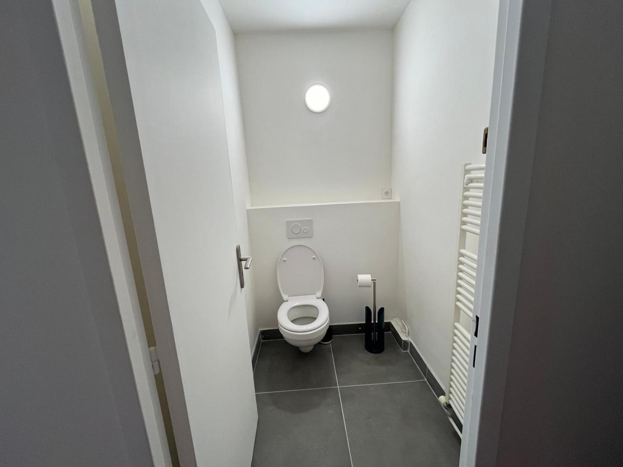 Skyview Appartement 4 Chambres Валанс Екстериор снимка