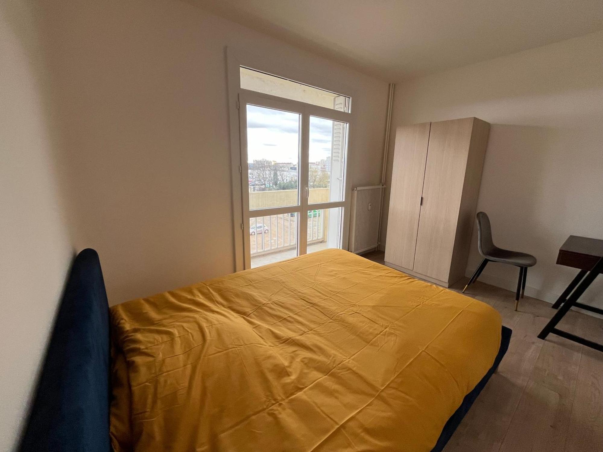 Skyview Appartement 4 Chambres Валанс Екстериор снимка